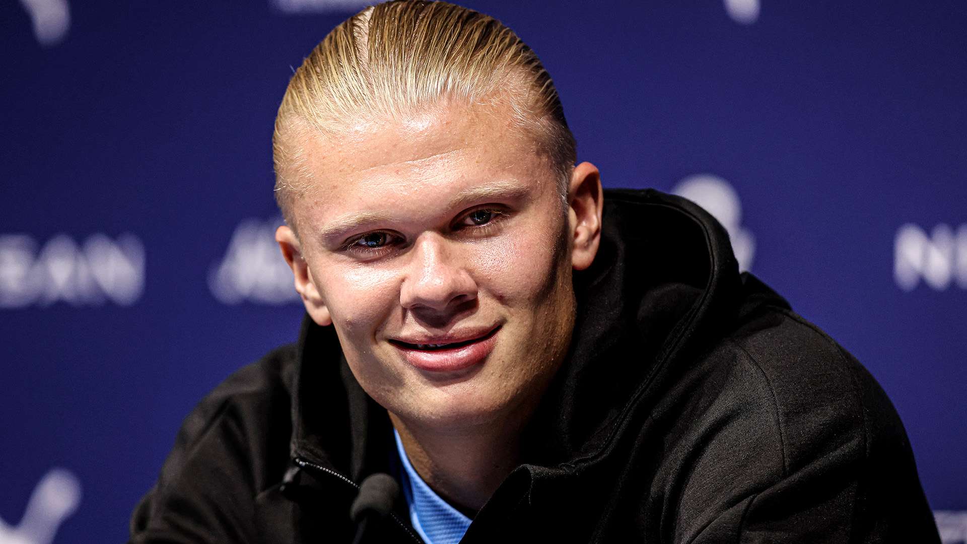 梅西本泽马姆巴佩争夺FIFA年度最佳球员荣誉之战启幕